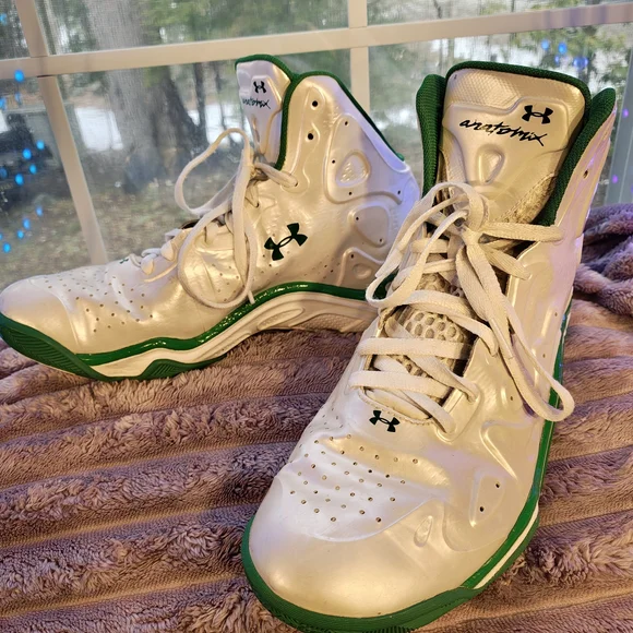 Under Armour Micro G Anatomix Spawn basketball Sneaker Mens Size 11 EUC - Picture 2 of 8